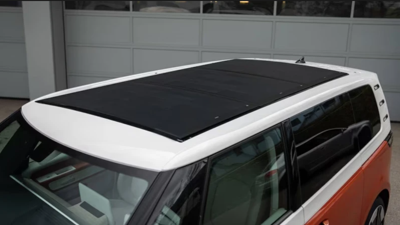 Предлагаемое название: «Новый Volkswagen I.D. Buzz оснащен солнечными панелями ABT»