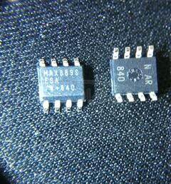 MAX889SESA+ Charge Pump Switching Regulator IC Negative Adjustable -2.5V 1 Output 200mA 8-SOIC (0.154", 3.90mm Width)
