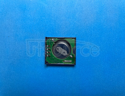 DS9034PCX PowerCap With Crystal
The DS9034PCX PowerCap is designed to be a lithium power source for nonvolatile timekeeping RAMs in Dallas Semiconductor\'s directly surface-mountable PowerCap Module (PCM) package. After a PowerCap module board has been soldered in place and cleaned, the DS9034PCX PowerCap is placed on top of the PCM board to form a complete PowerCap module package. The PowerCap is keyed to prevent incorrect attachment.