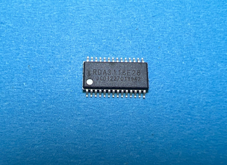 Building a DIY FM Radio Receiver with the RDA3118E28 Chip